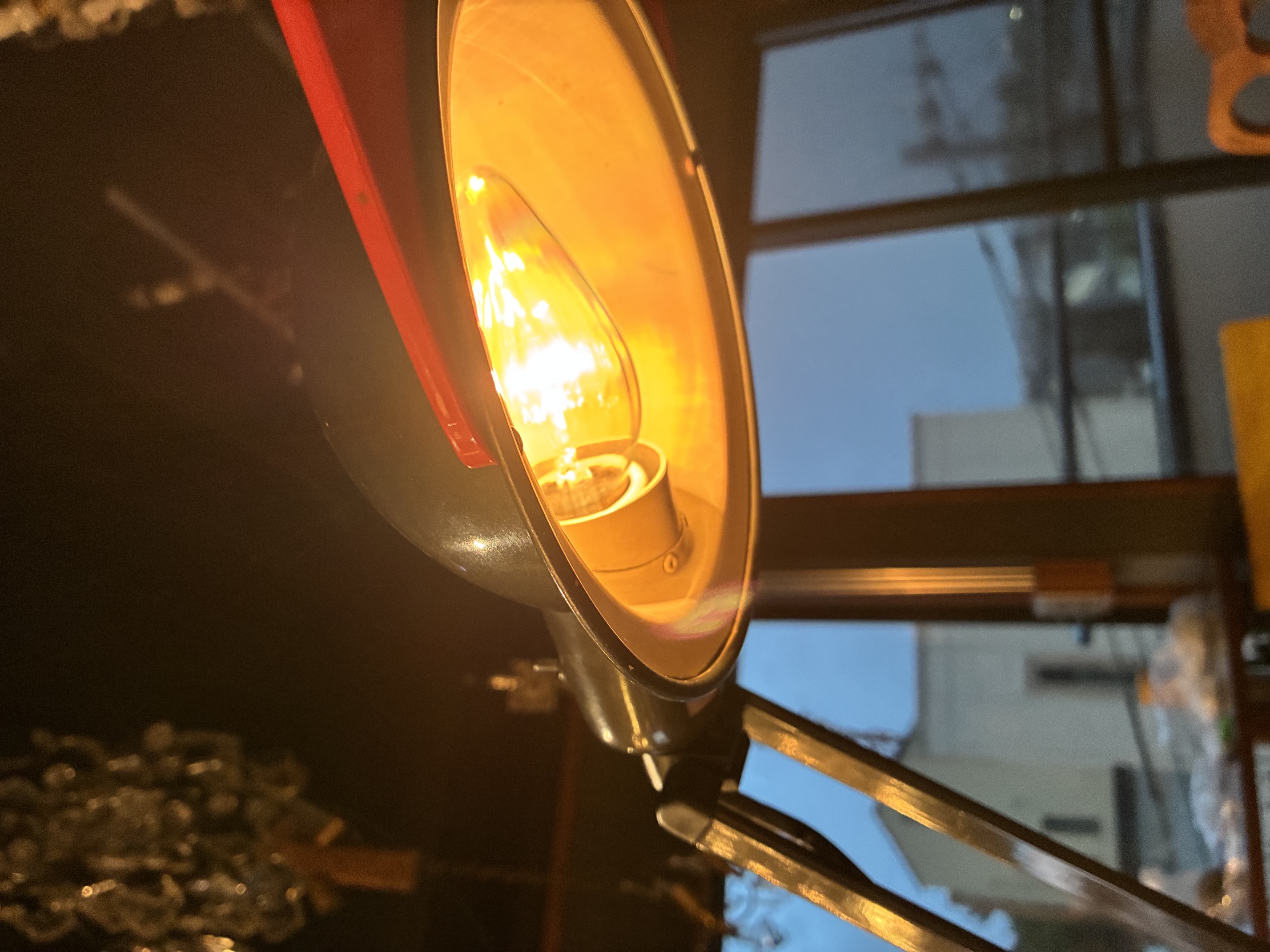 low_bg7
